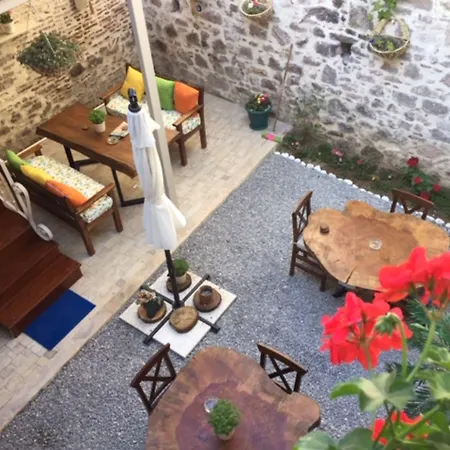 Gizemli Ayvalı